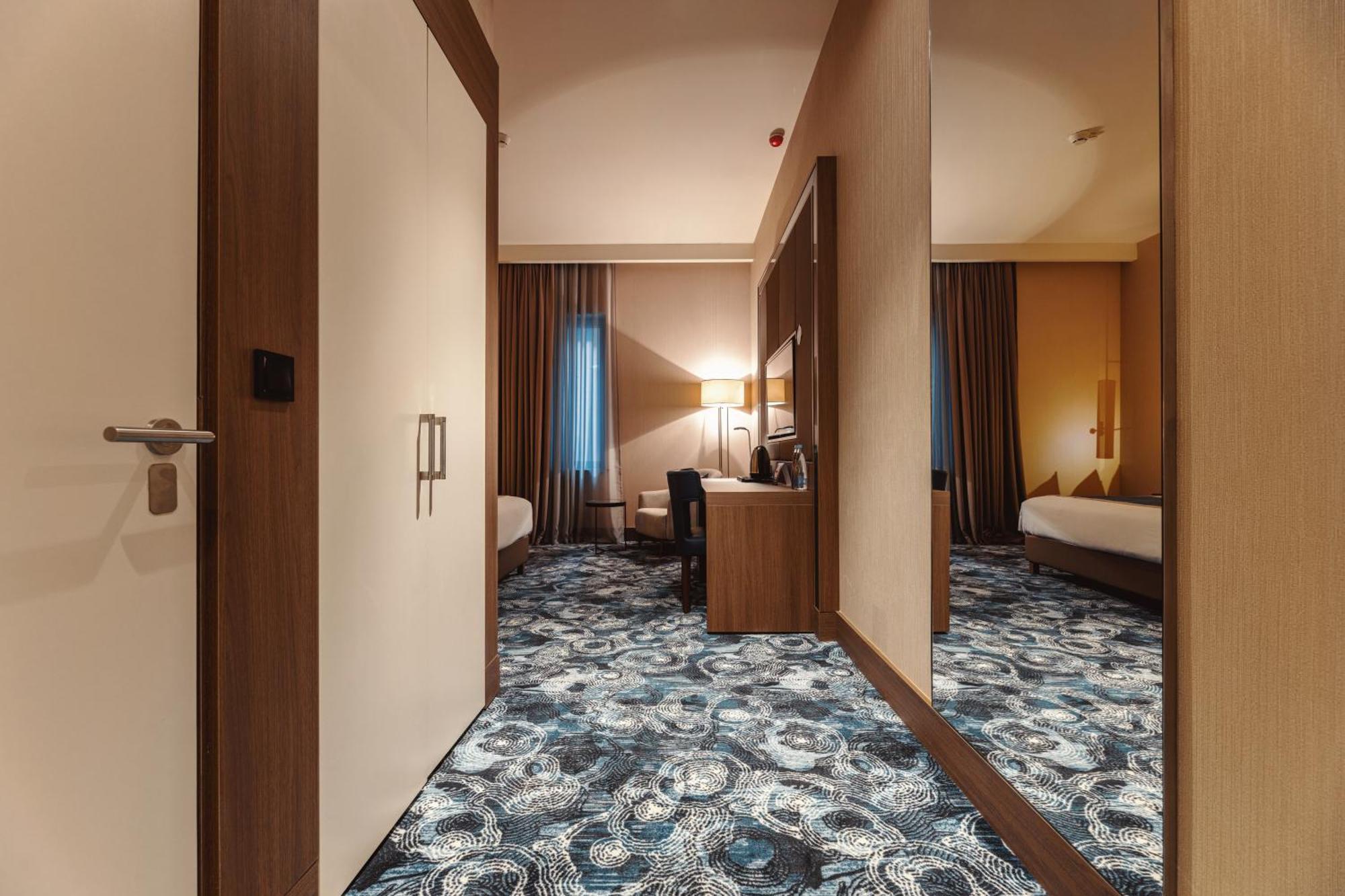 Tbilisi Philharmonic Hotel By Mercure 外观 照片